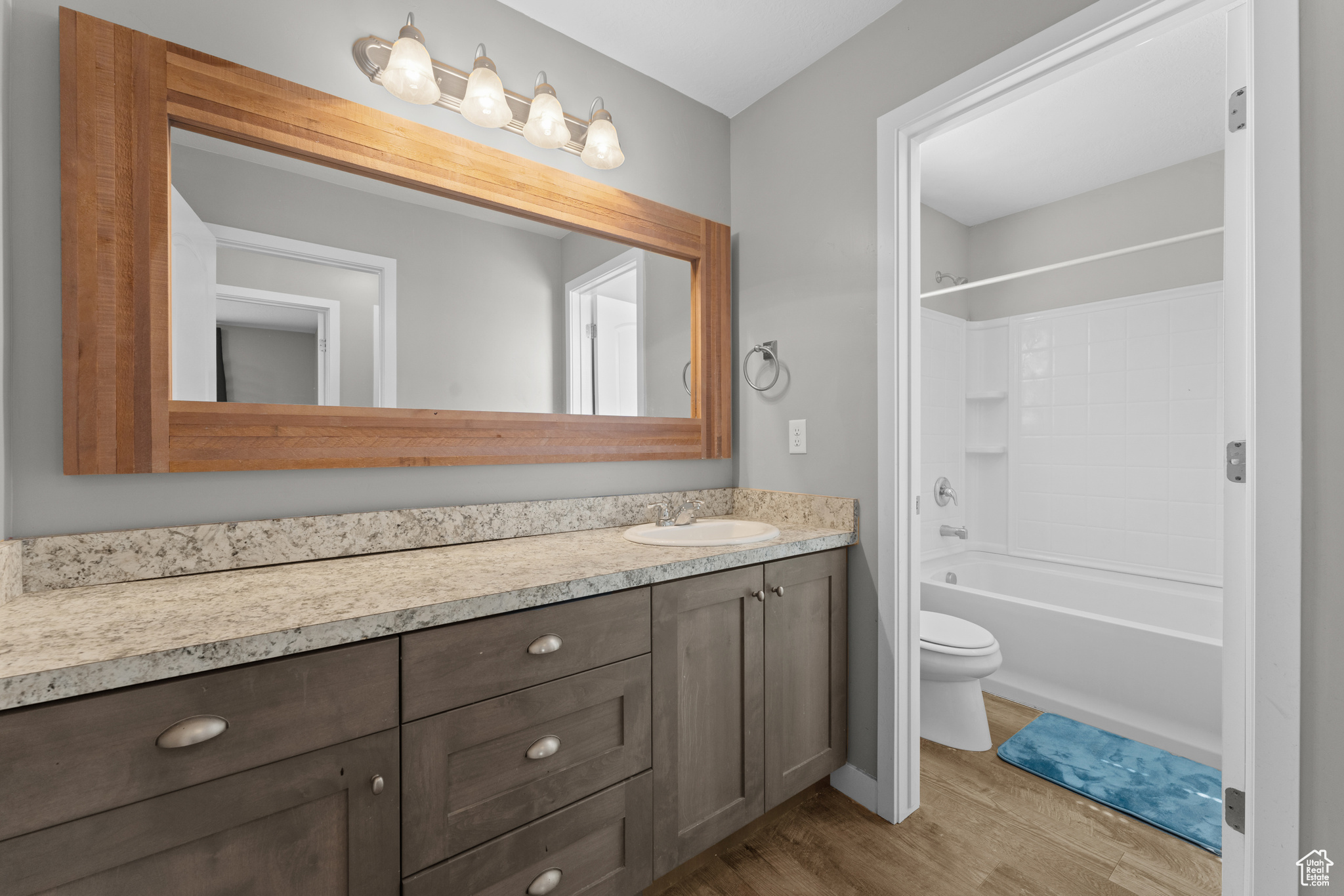 YOSEMITE PARK - Residential