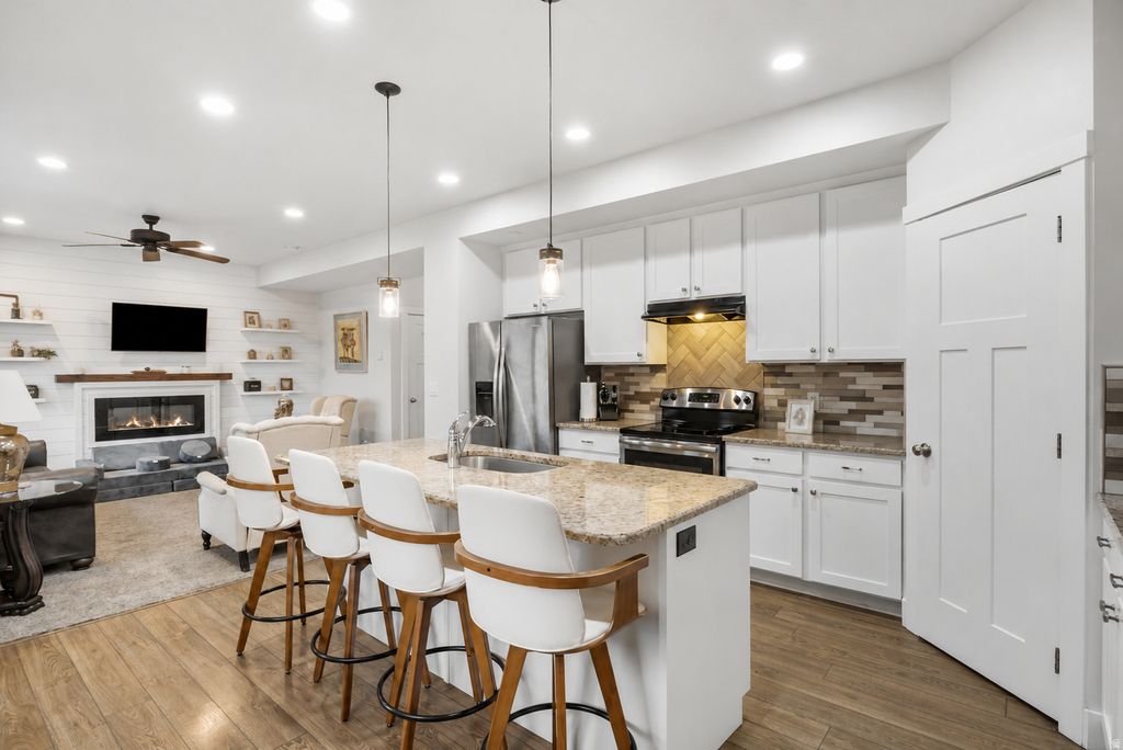 Photo of 5567 W ROKEBY LN S, Herriman, UT 84096 (MLS # 2156750)
