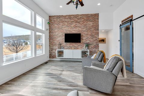 Tiny photo for 758 N PINNACLE LN W, Saratoga Springs, UT 84045 (MLS # 2139170)