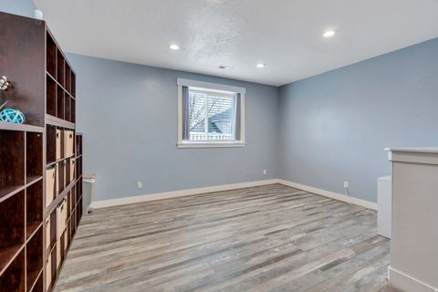 Tiny photo for 758 N PINNACLE LN W, Saratoga Springs, UT 84045 (MLS # 2139170)