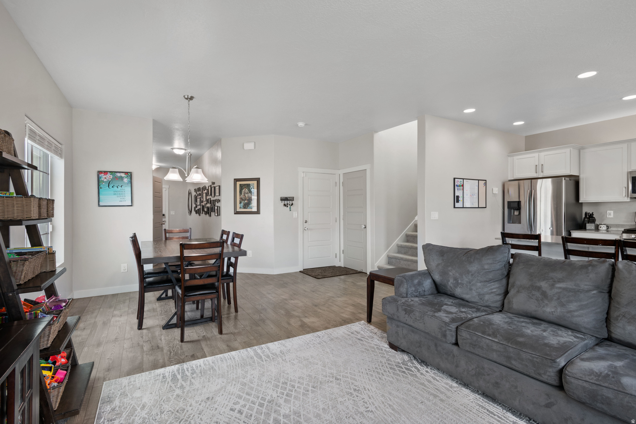 OVERLAND - Residential