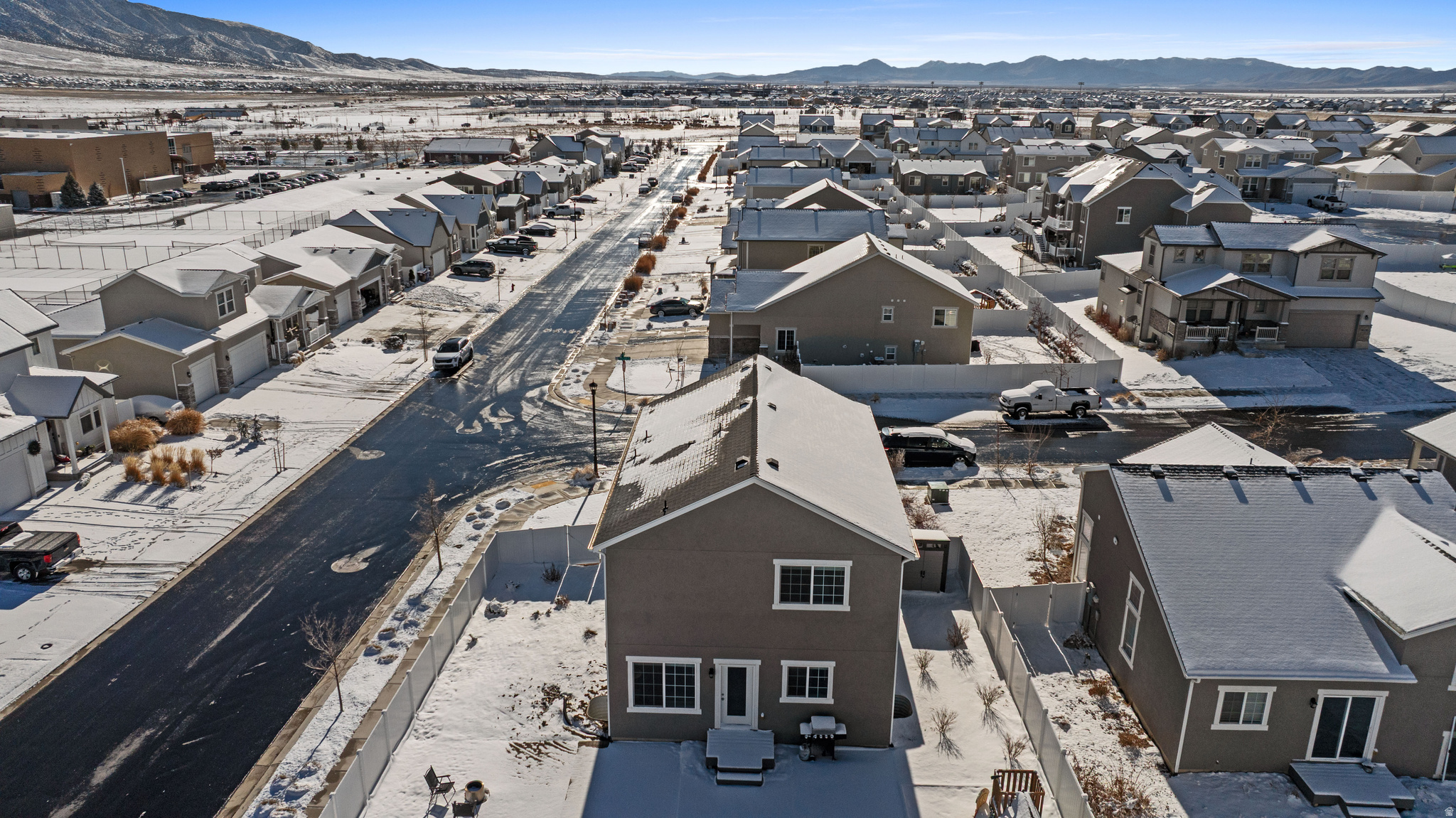 OVERLAND - Residential