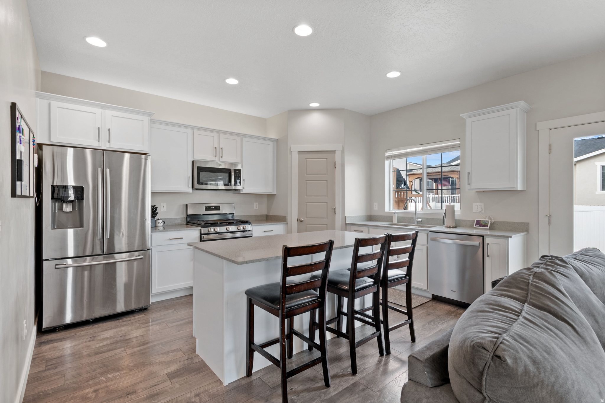 OVERLAND - Residential