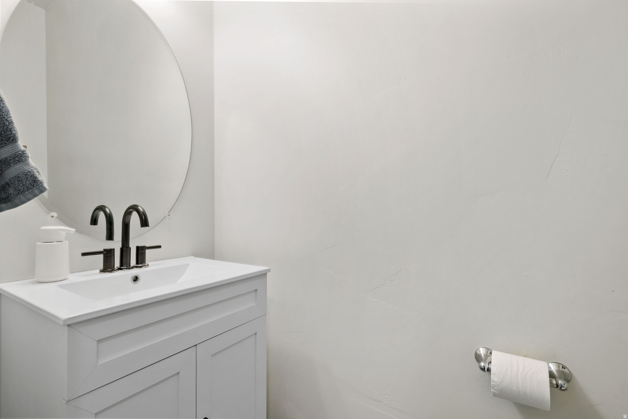 OVERLAND - Residential