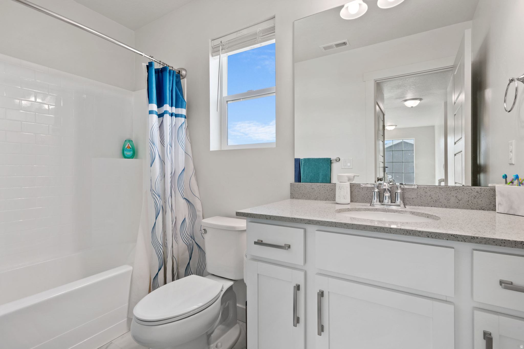 OVERLAND - Residential