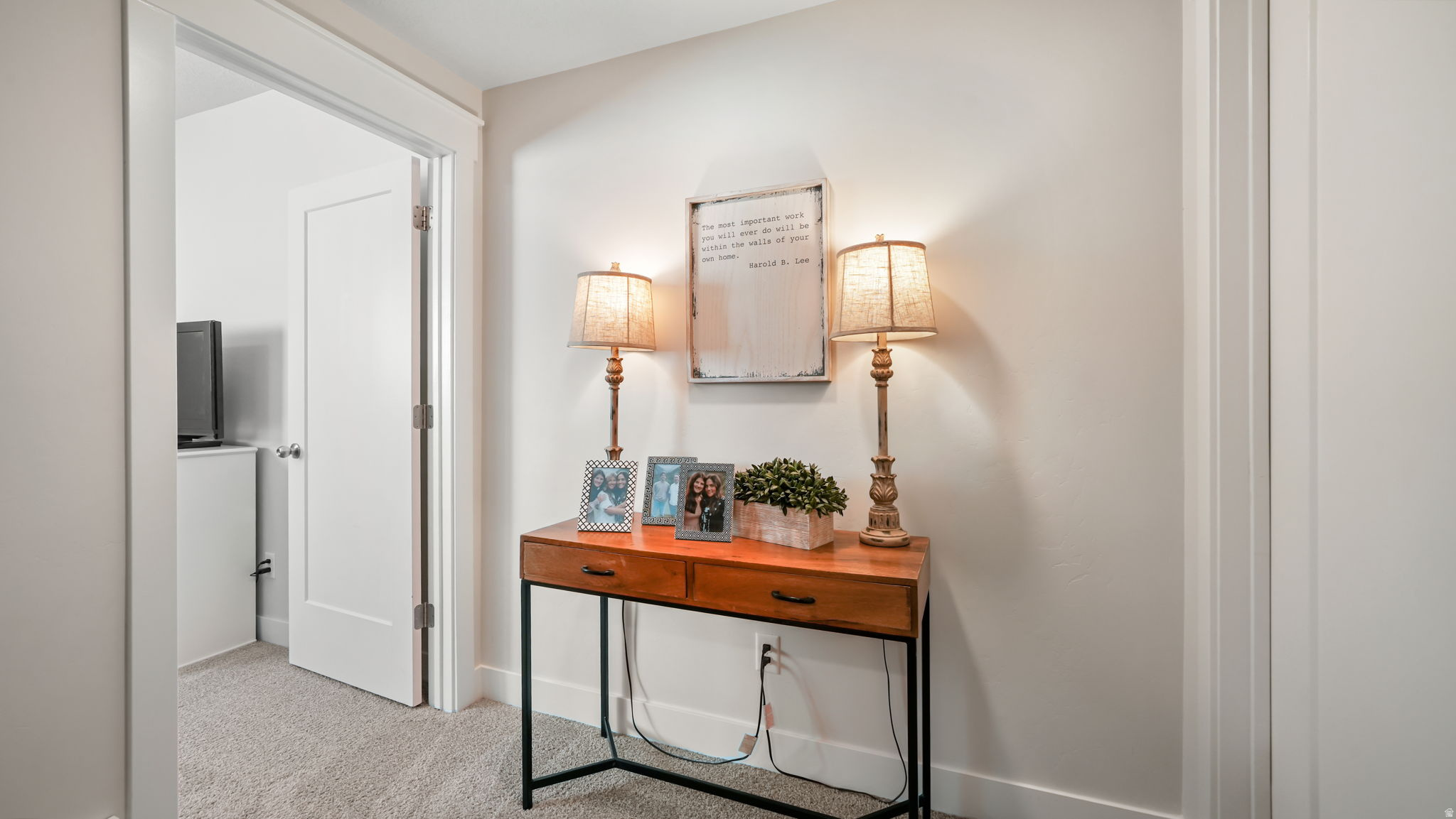 BEACON POINTE - Residential