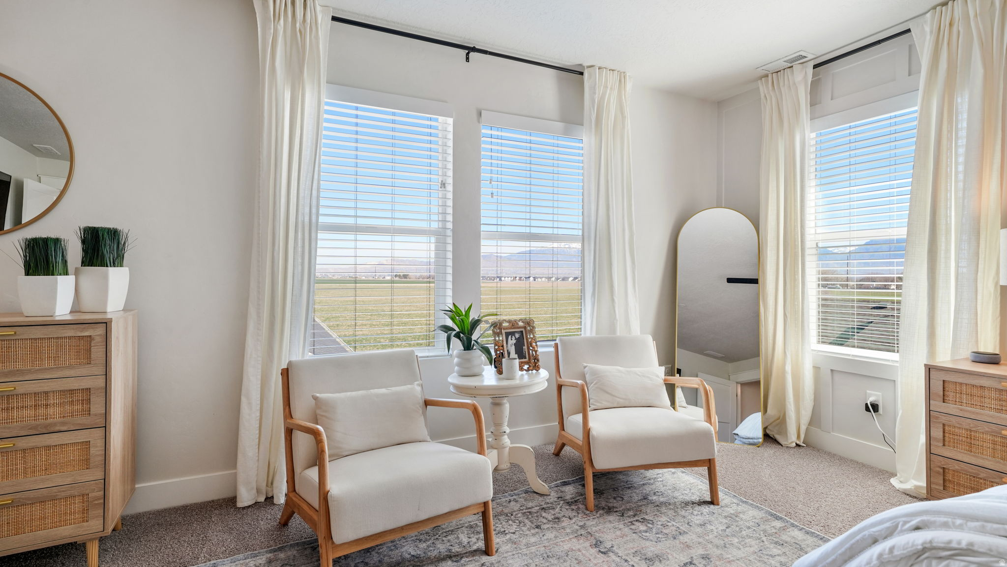 BEACON POINTE - Residential