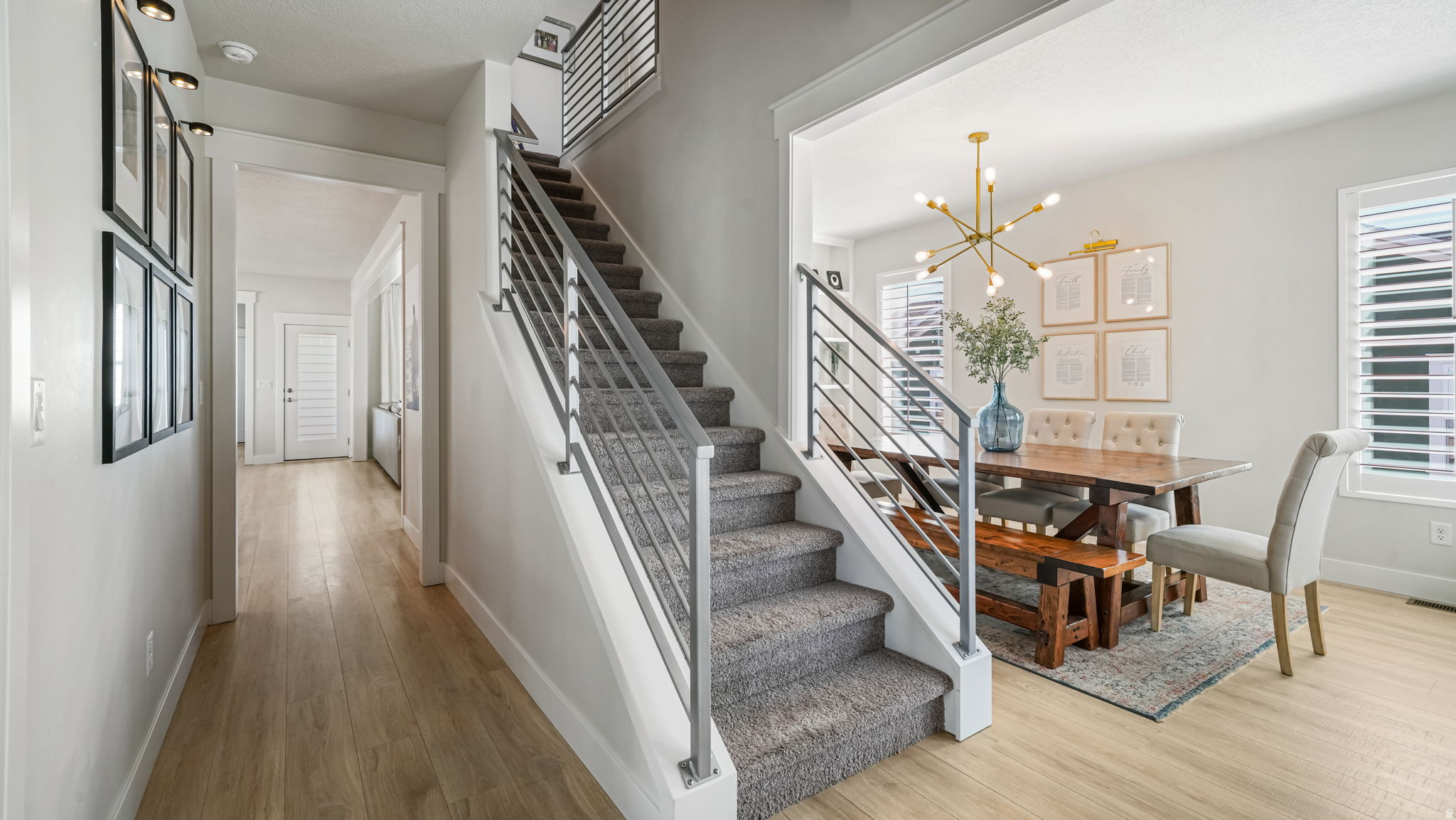 BEACON POINTE - Residential