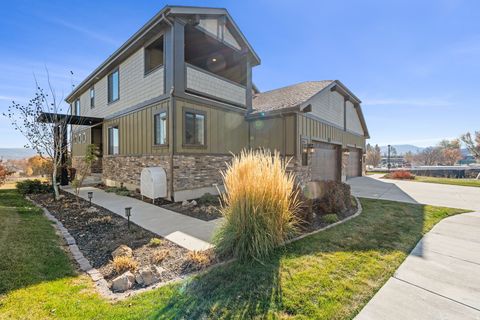 Tiny photo for 836 N PINEHURST DR W, Midway, UT 84049 (MLS # 2155261)