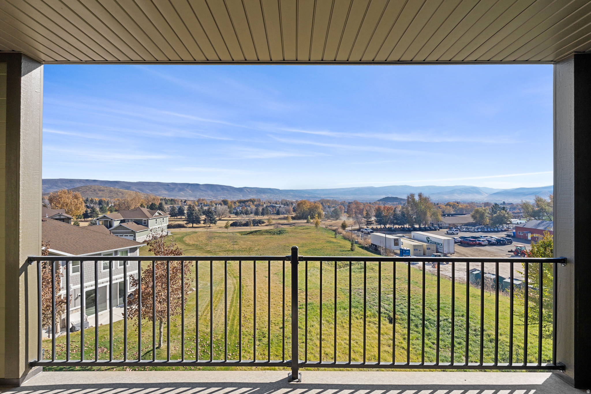 KANTONS AT VILLAGE ON THE GREEN - Residential