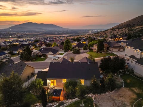 Tiny photo for 1092 E 300 S, Santaquin, UT 84655 (MLS # 2177804)