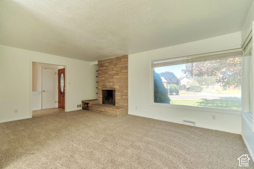 Photo of 207 W CORNELL DR, Midvale, UT 84047 (MLS # 2188539)