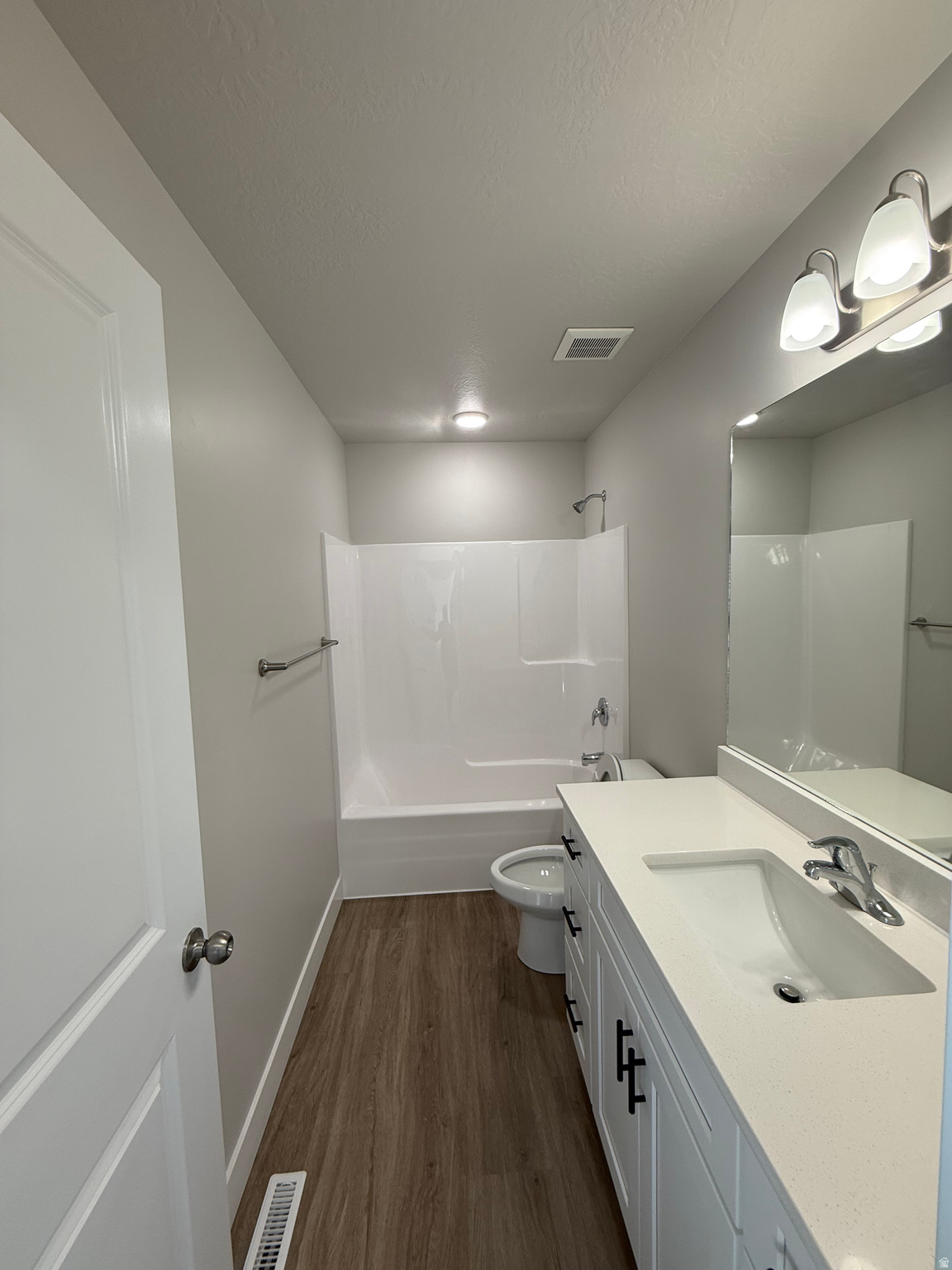 EAGLE POINT - Residential