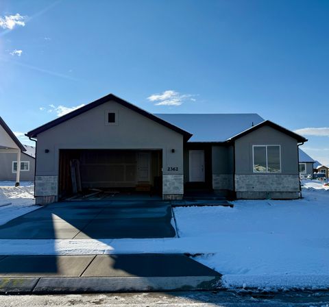 Photo of 2286 E MARIGOLD DR #395, Eagle Mountain, UT 84005 (MLS # 2129069)