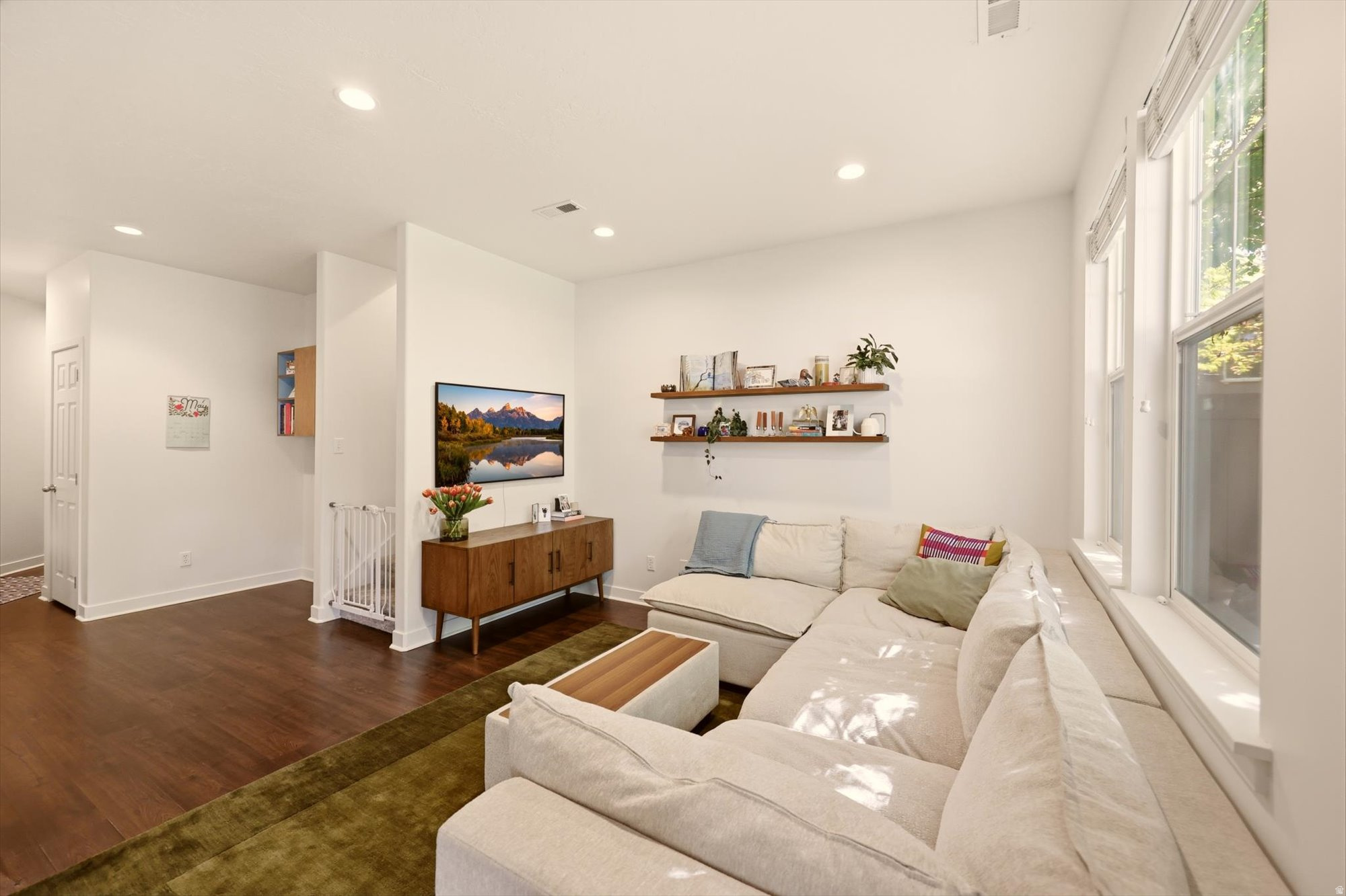 THE GABLES AT PLEASANT GROVE - Residential