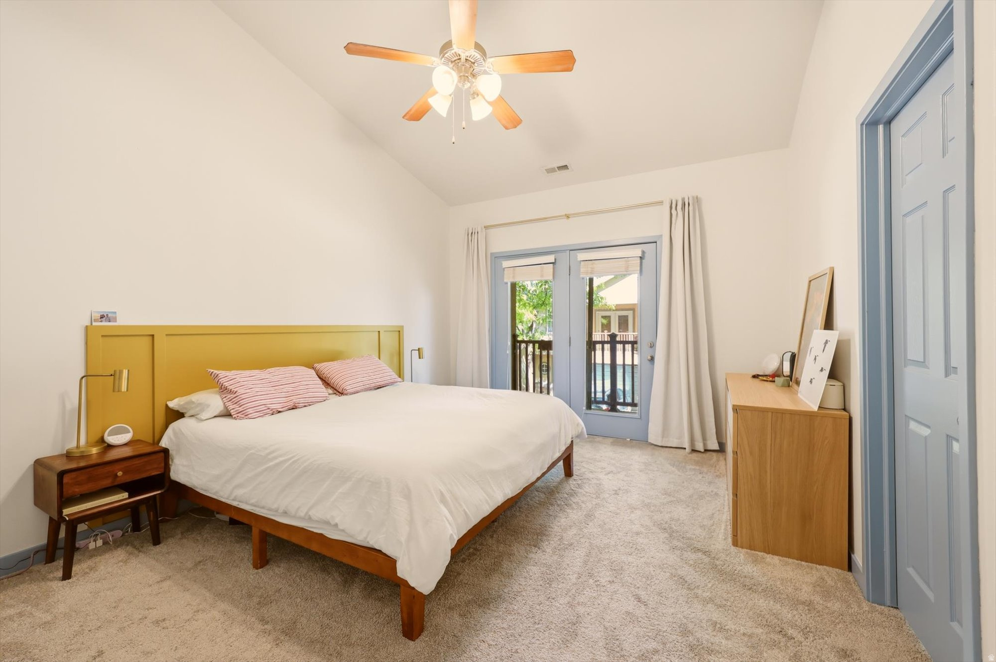 THE GABLES AT PLEASANT GROVE - Residential