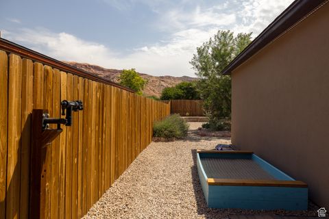 Tiny photo for 812 N PALISADE DR, Moab, UT 84532 (MLS # 2107294)