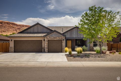 Tiny photo for 812 N PALISADE DR, Moab, UT 84532 (MLS # 2107294)
