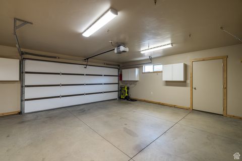 Tiny photo for 812 N PALISADE DR, Moab, UT 84532 (MLS # 2107294)