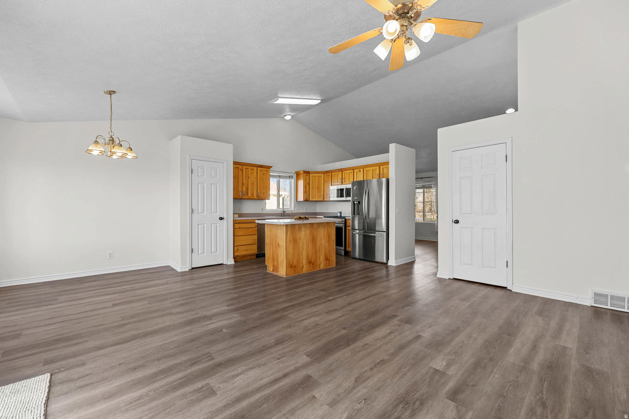 OVERLAKE ESTATES - Residential