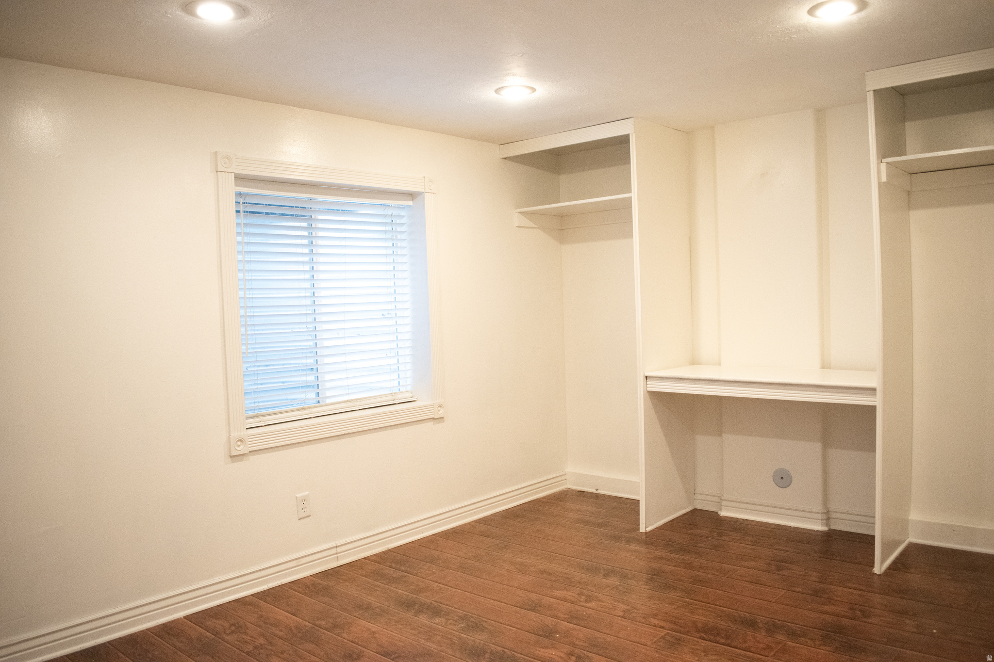 OVERLAKE ESTATES - Residential