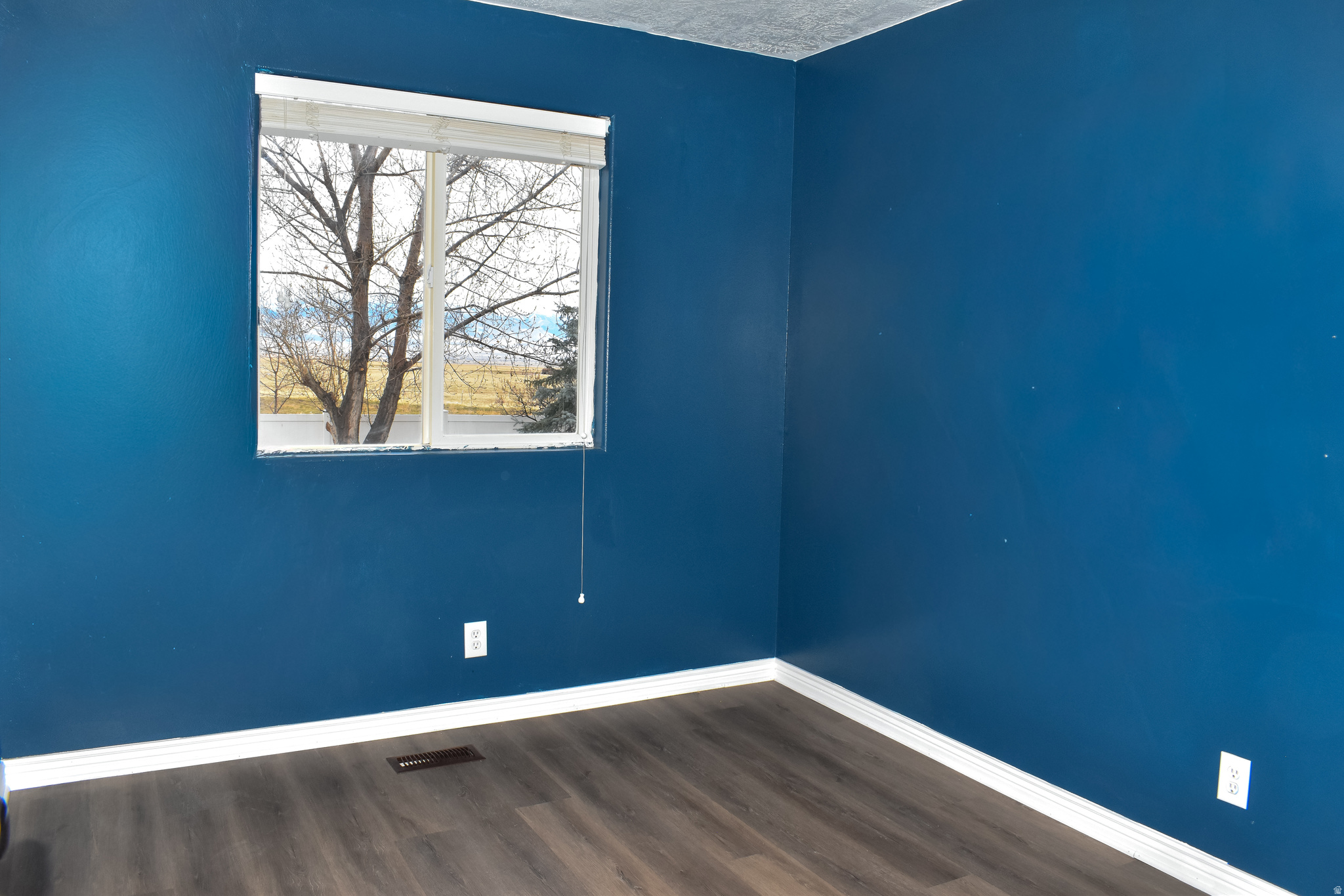 OVERLAKE ESTATES - Residential