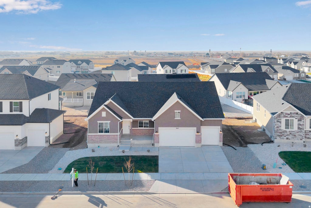 Photo of 8645 N HALLORAN CT #1323, Lake Point, UT 84074 (MLS # 2173358)