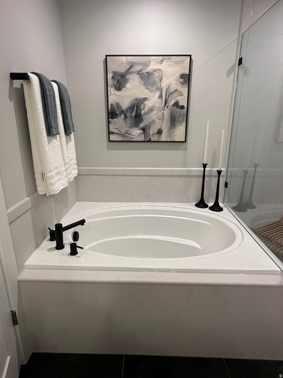 SADIE'S GLENN - Residential