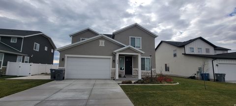 Tiny photo for 773 W 1080 S, American Fork, UT 84003 (MLS # 2123187)