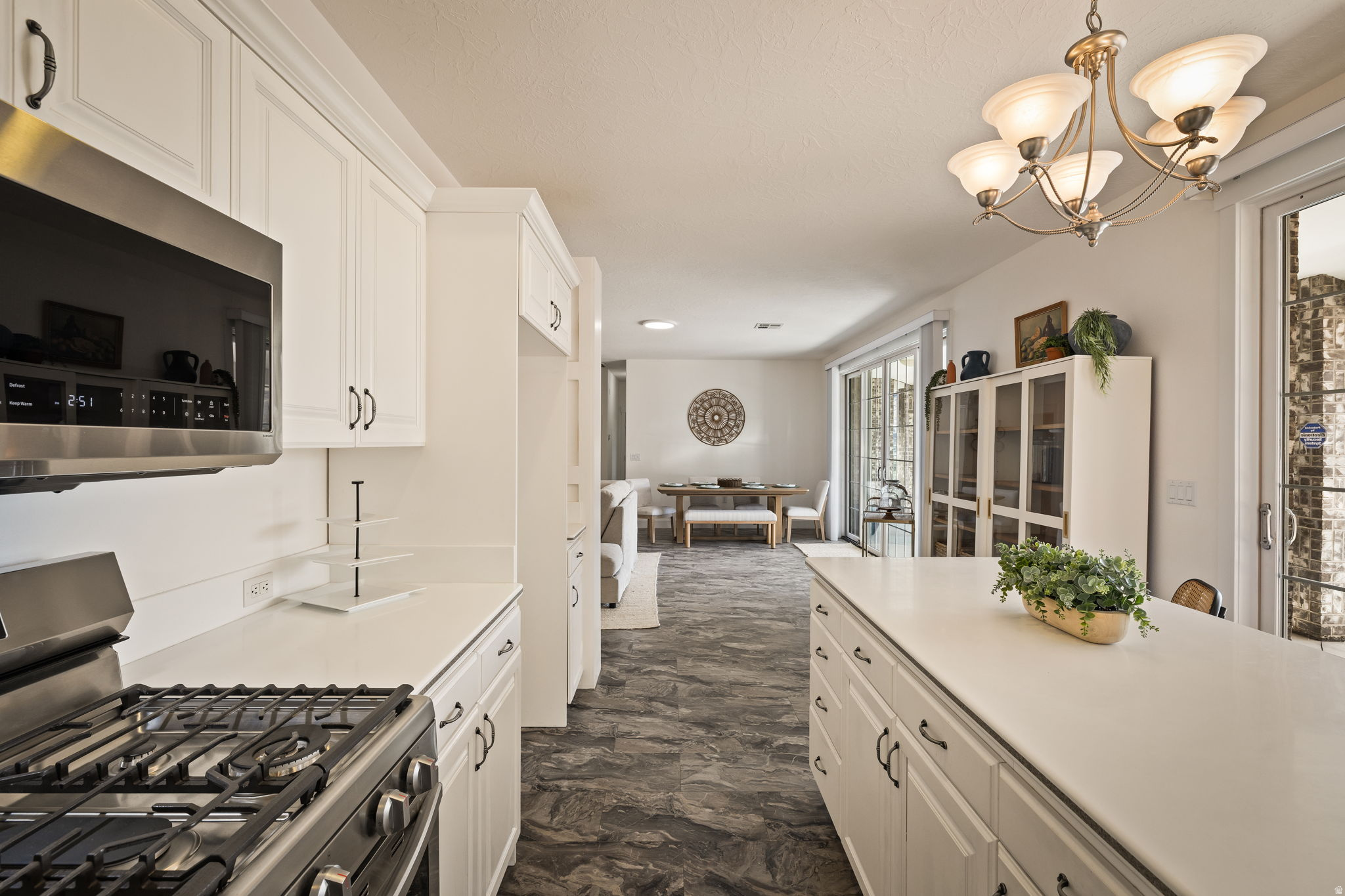 SANDSTONE TERRACE - Residential