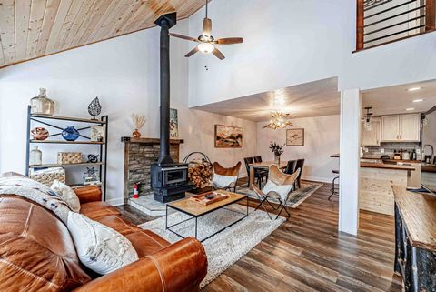 Tiny photo for 1423 BASEL DR, Midway, UT 84049 (MLS # 2156865)