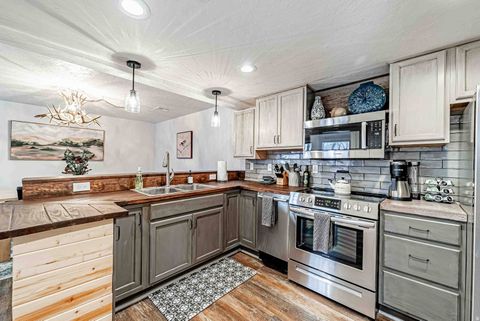 Tiny photo for 1423 BASEL DR, Midway, UT 84049 (MLS # 2156865)
