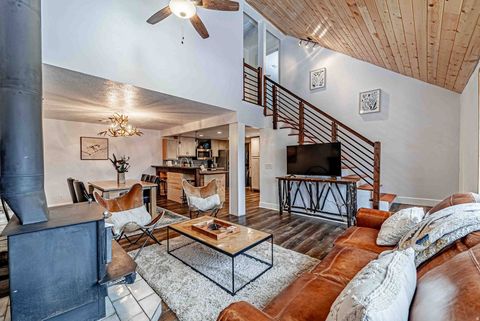 Tiny photo for 1423 BASEL DR, Midway, UT 84049 (MLS # 2156865)