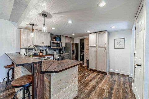 Tiny photo for 1423 BASEL DR, Midway, UT 84049 (MLS # 2156865)