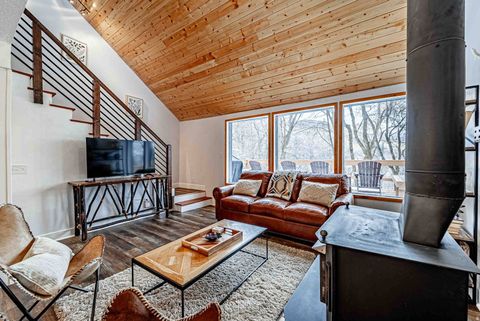 Tiny photo for 1423 BASEL DR, Midway, UT 84049 (MLS # 2156865)