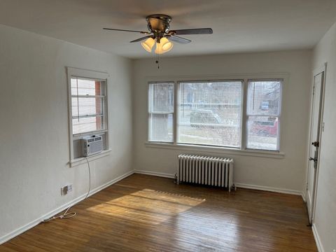 Tiny photo for 817 E 100 S #2, Salt Lake City, UT 84102 (MLS # 2126346)