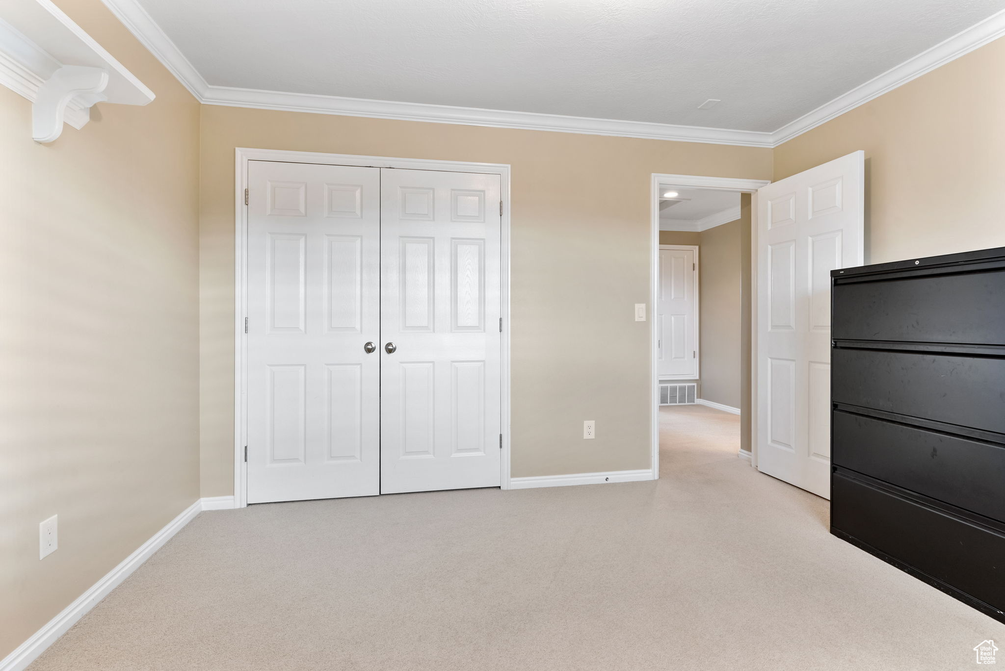 8447 S Sandy Oaks Dr, Sandy, Utah image 33