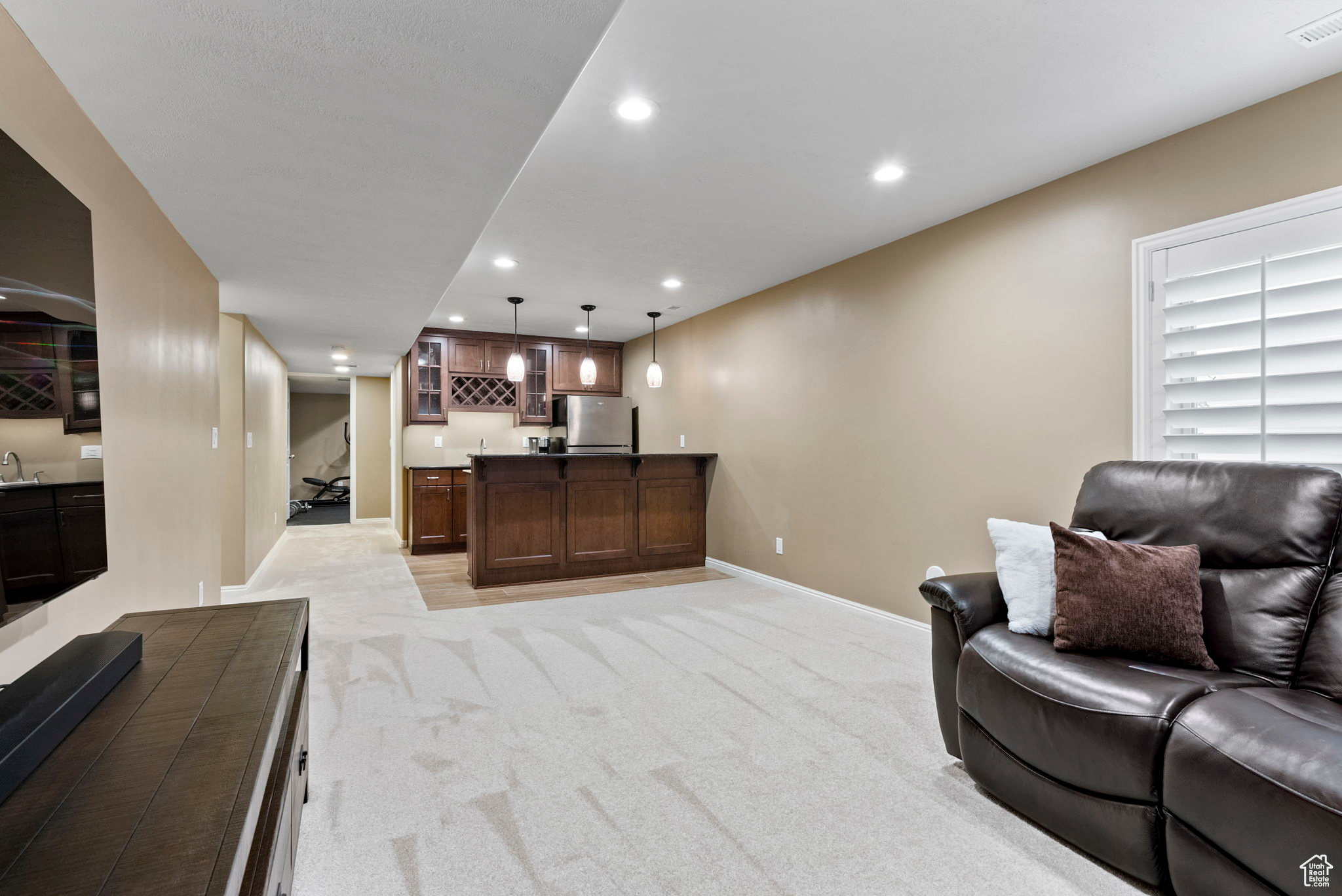 8447 S Sandy Oaks Dr, Sandy, Utah image 39