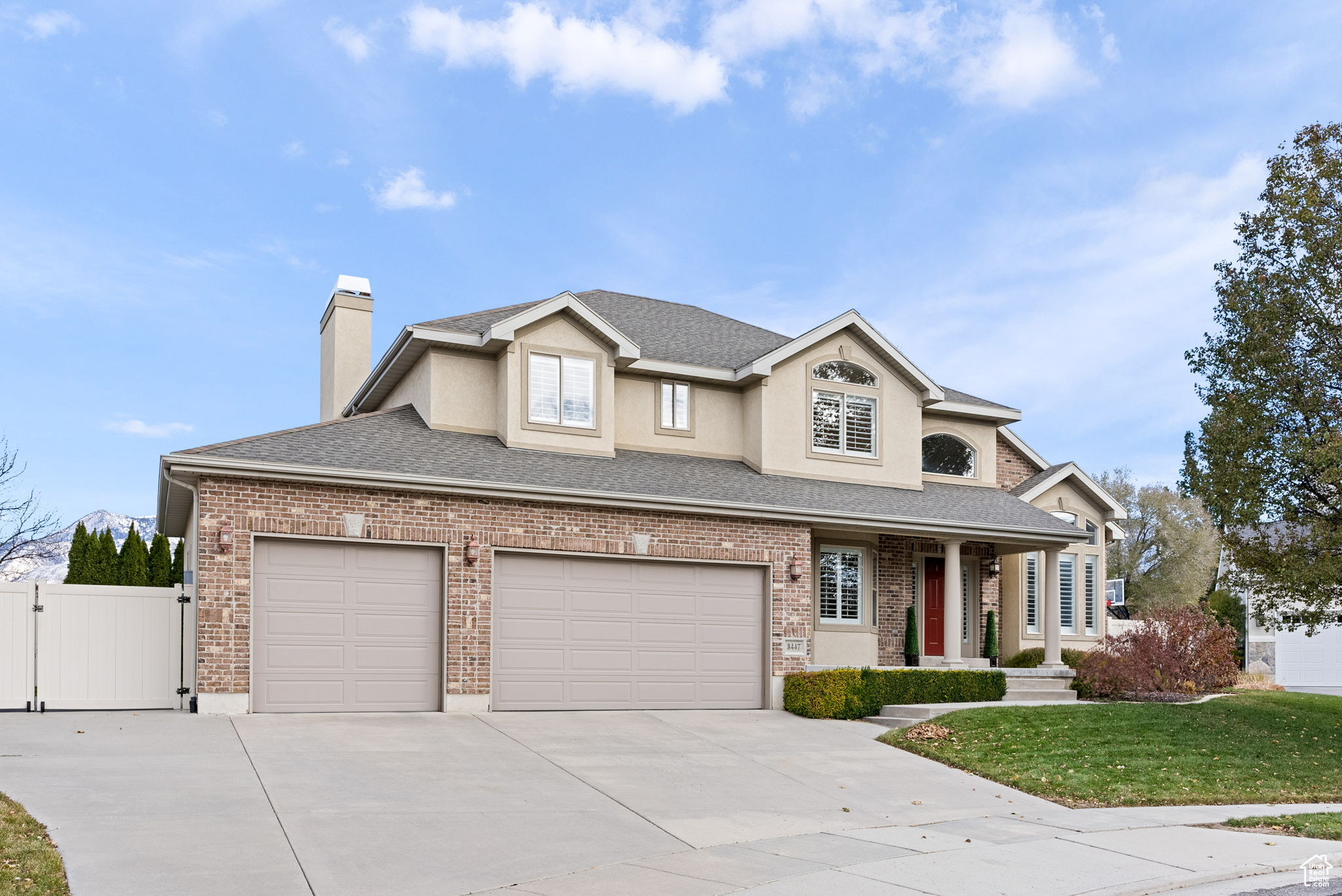 8447 S Sandy Oaks Dr, Sandy, Utah image 1