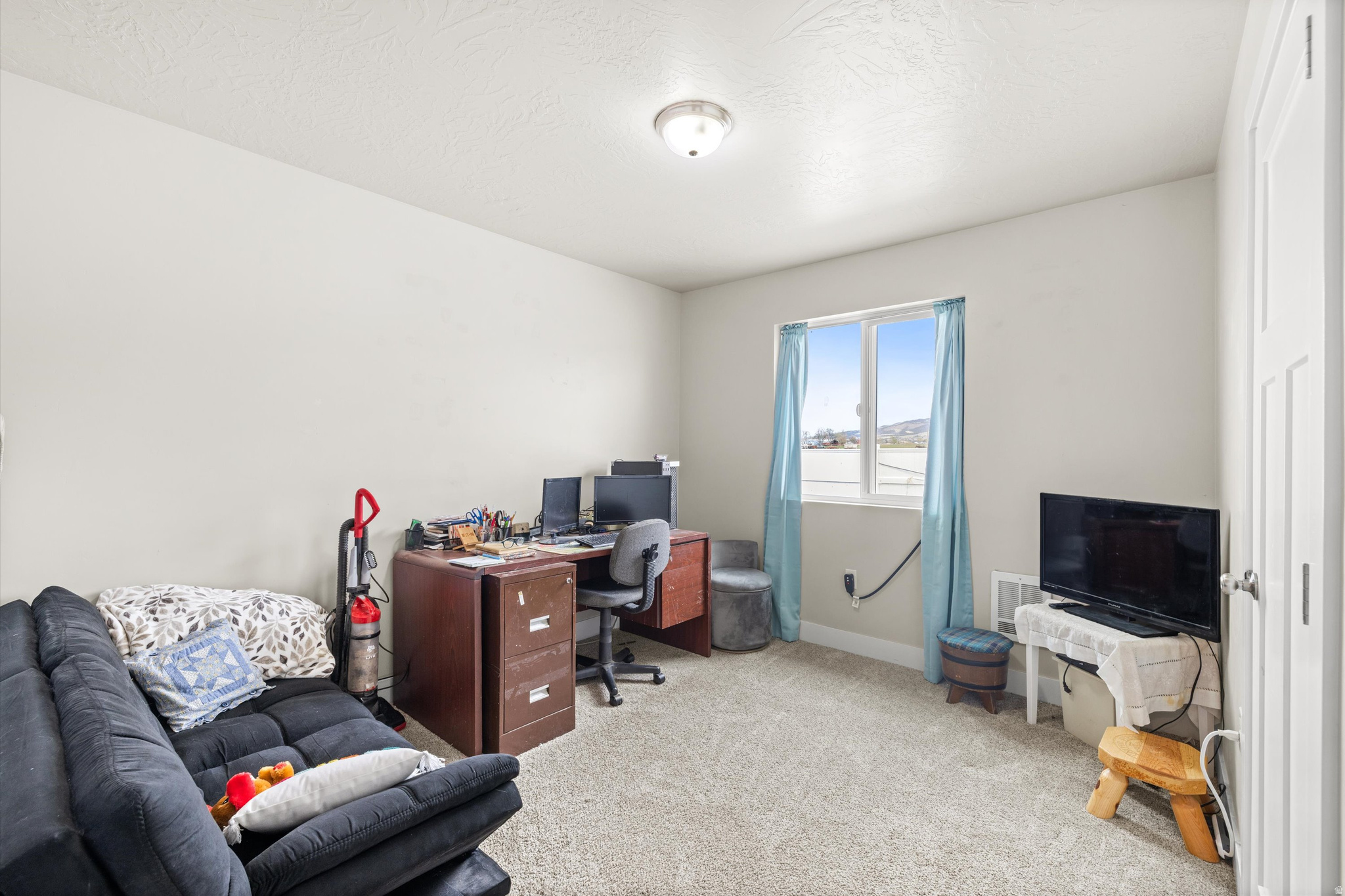 HAWTHORN SUBDIVISON - Residential