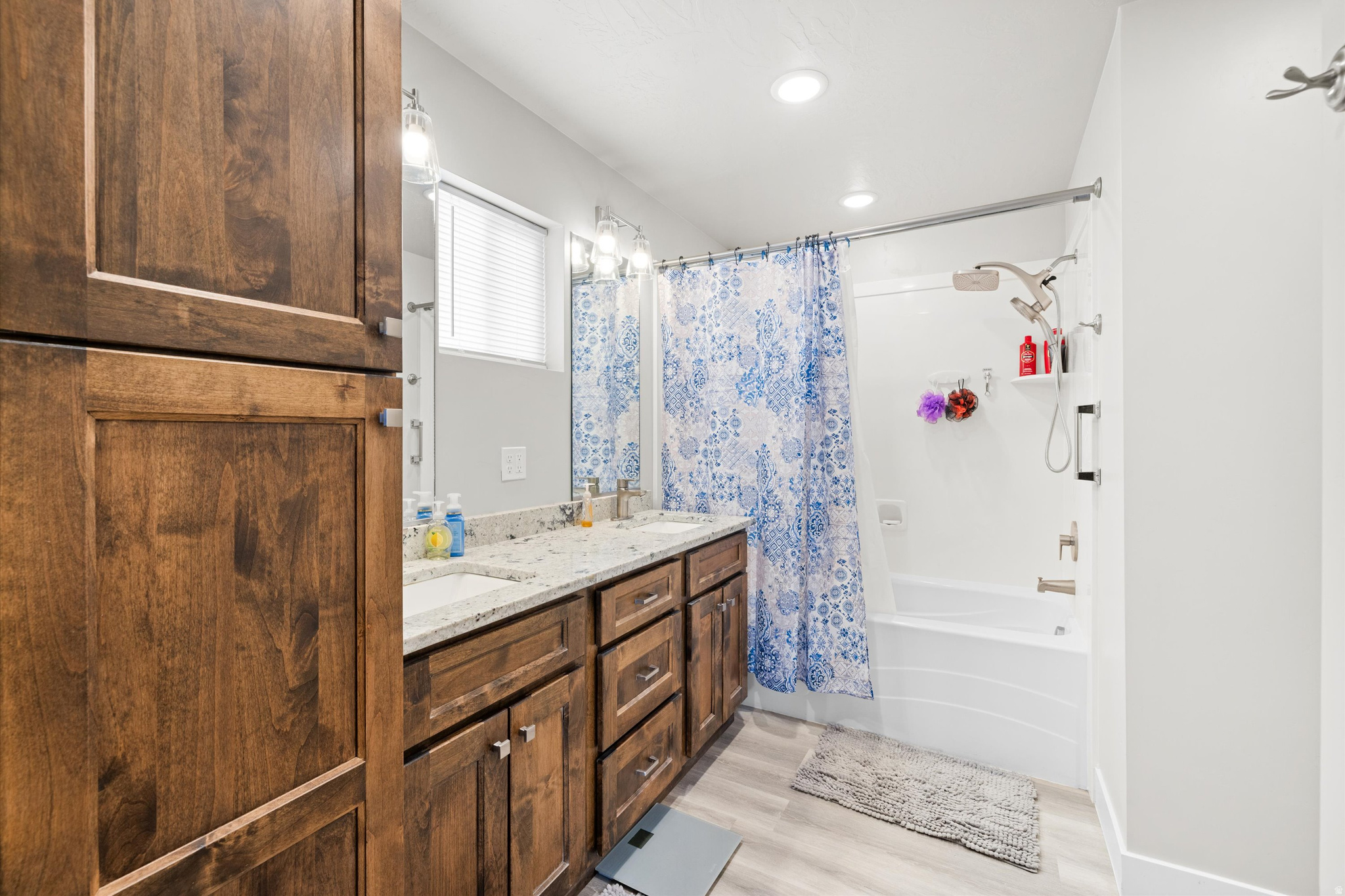 HAWTHORN SUBDIVISON - Residential