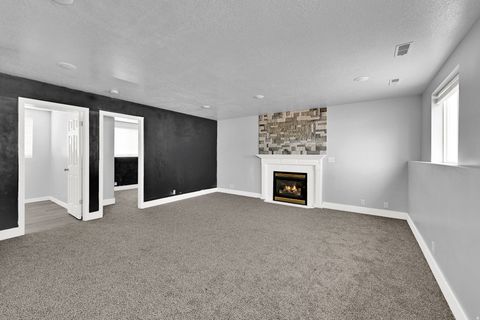 Tiny photo for 865 N 350 E, Tremonton, UT 84337 (MLS # 2174029)