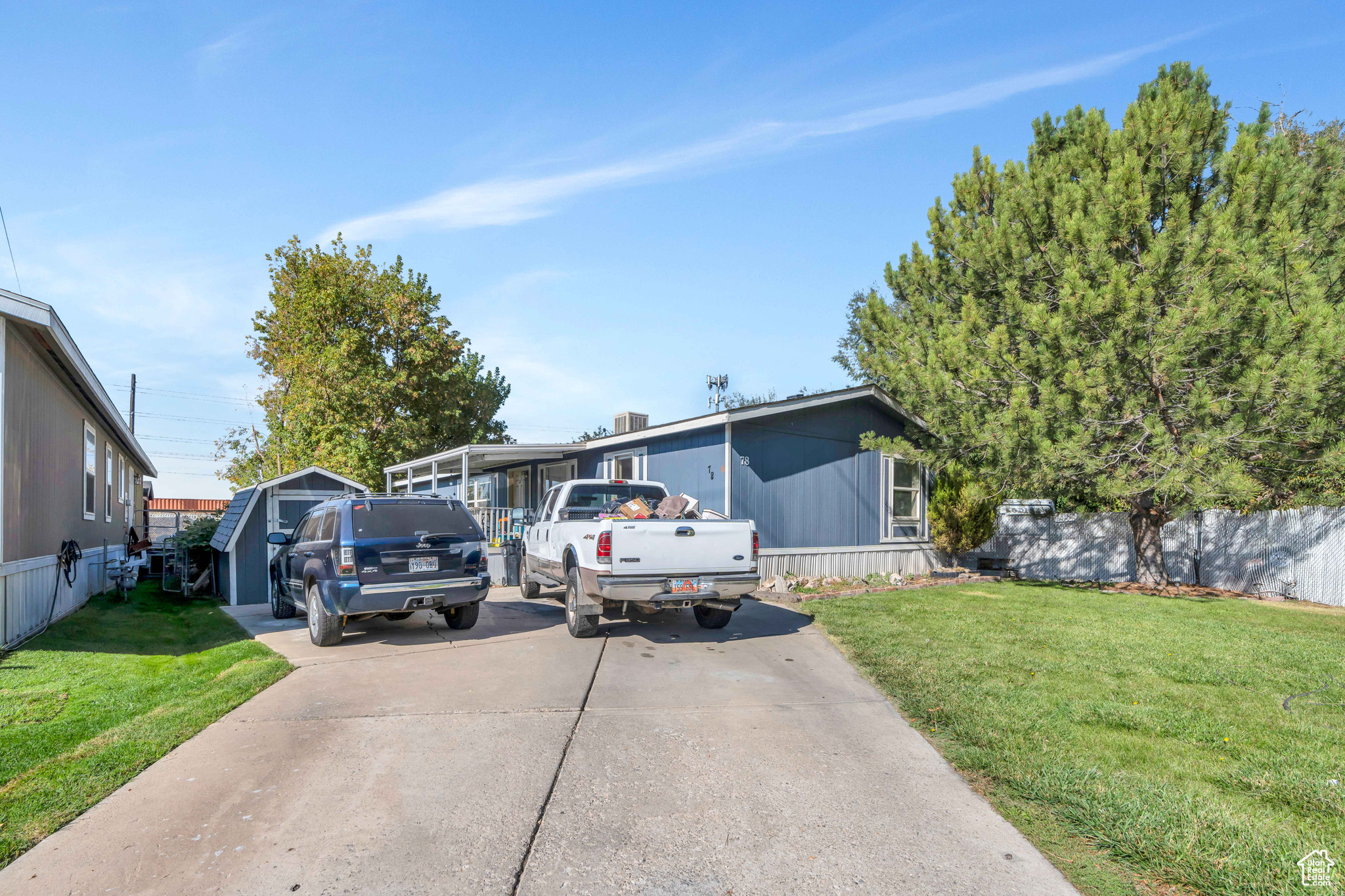 OAKBROOK - Residential