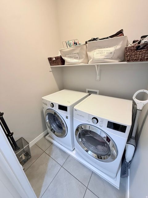 Tiny photo for 1073 BLACKSTONE DR, Fruit Heights, UT 84037 (MLS # 2150956)