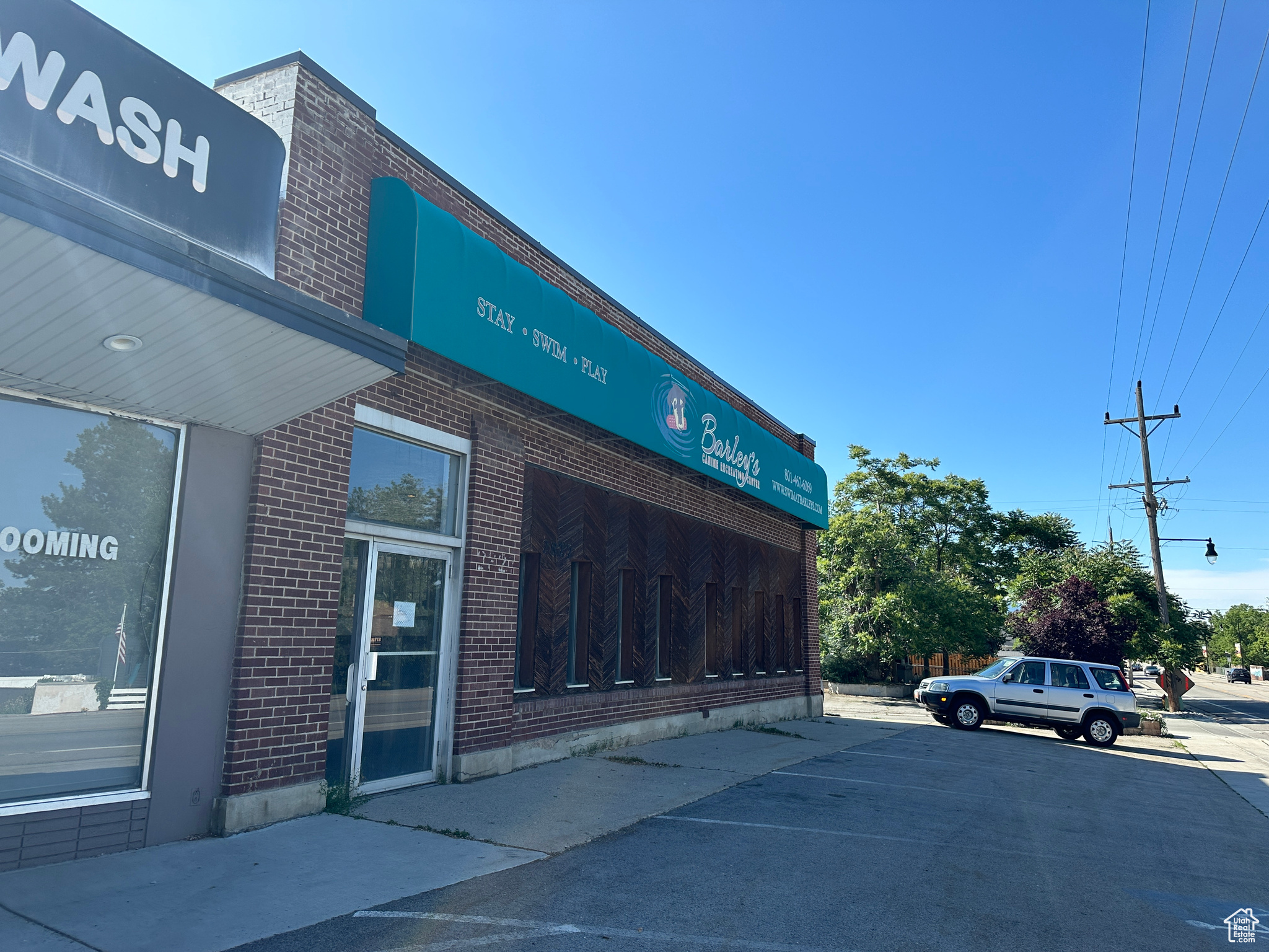 HARRIMAN SUB - Commercial Sale