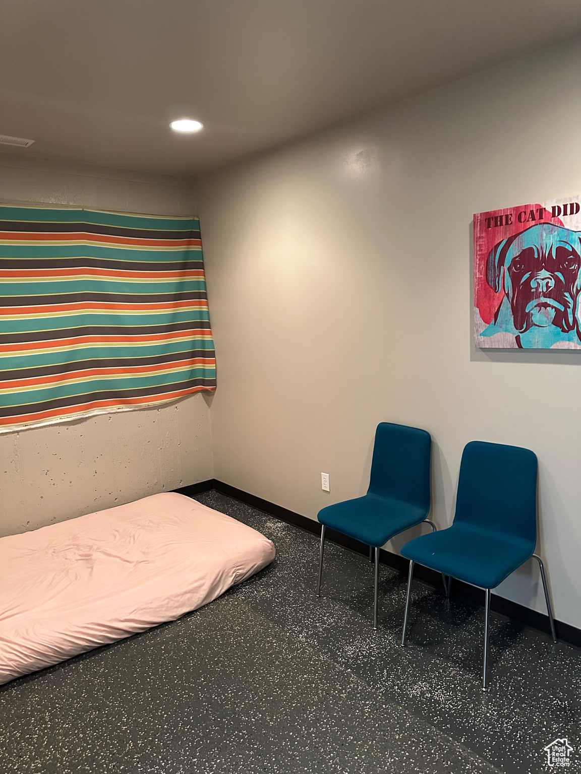 HARRIMAN SUB - Commercial Sale