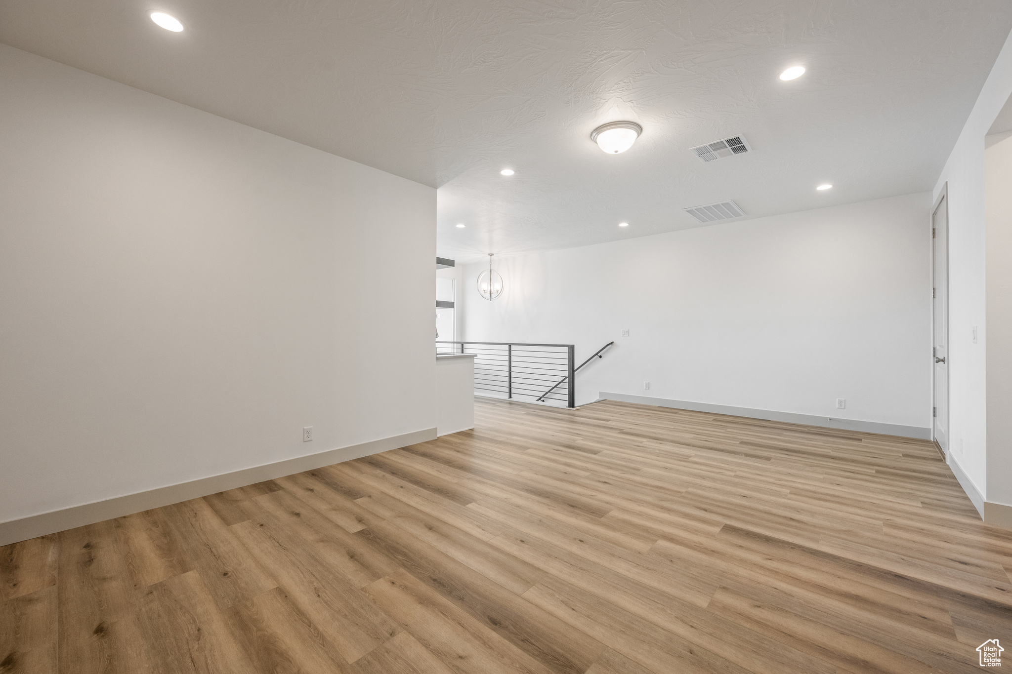 ATKINVILLE TOWNHOMES AT DESERT COLOR - Residential