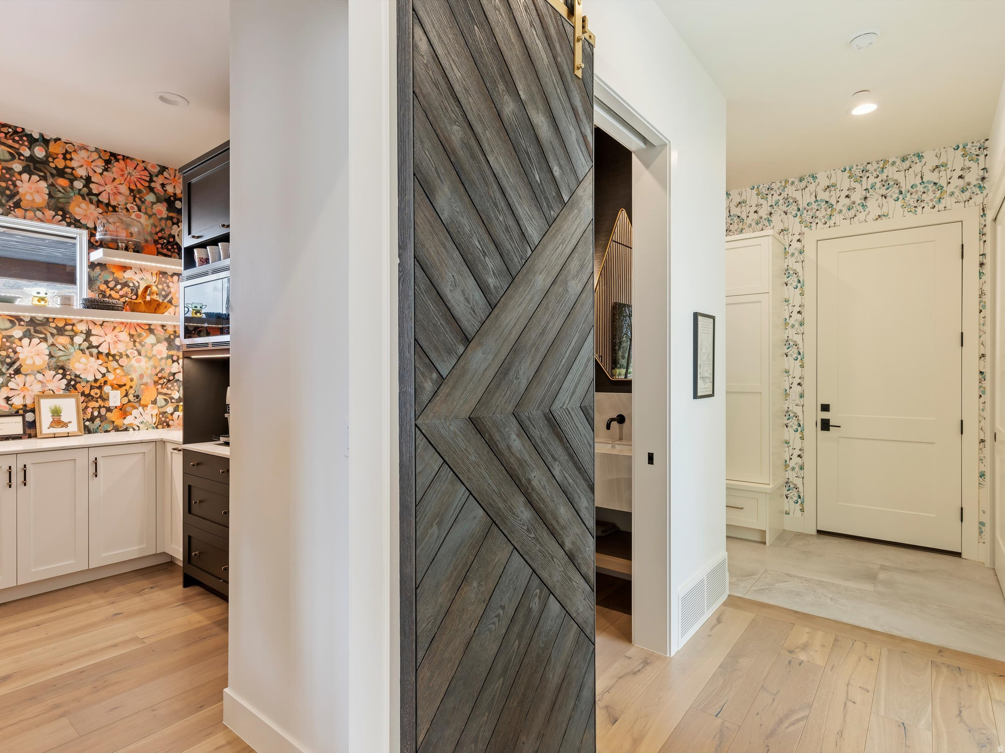 THE HIGHLANDS - Residential