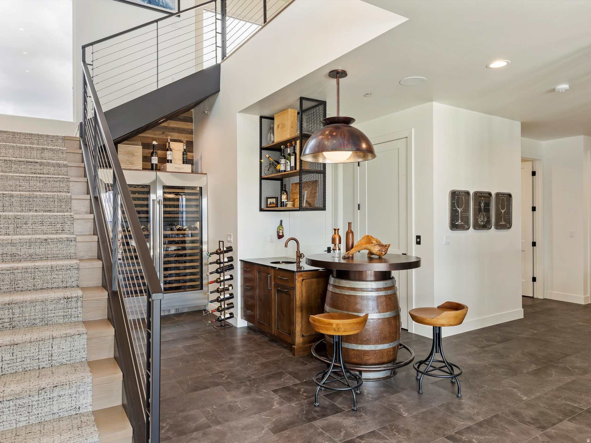 THE HIGHLANDS - Residential