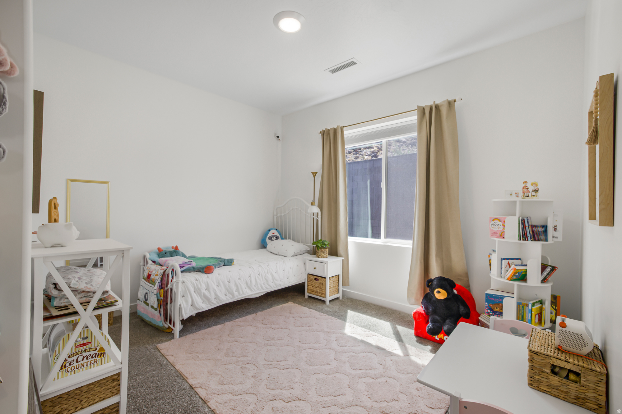 STANDING ROCK EAST AT LONG VALLEY - Residential